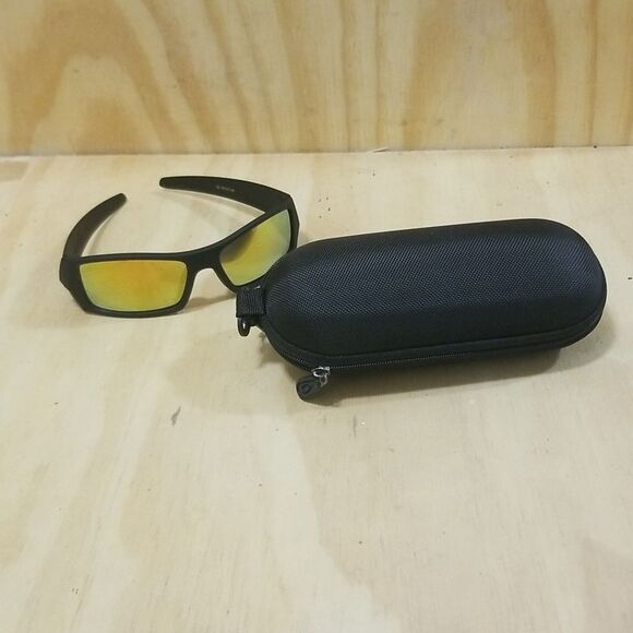 Oakley Matco Gascan Black w/ Fire Iridium Lenses 24-405 - Picture 2 of 9